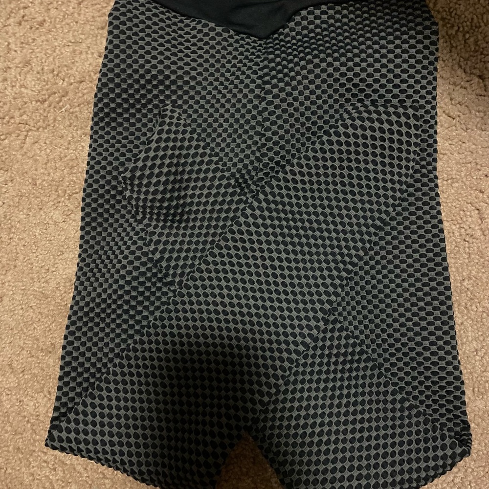 Tahira by kb scrunch leggings